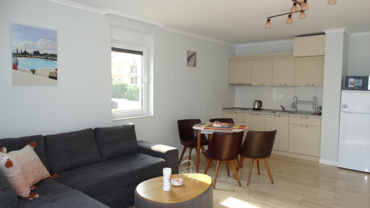 July'S Island Deluxe Apartment Chernomorets Exterior photo